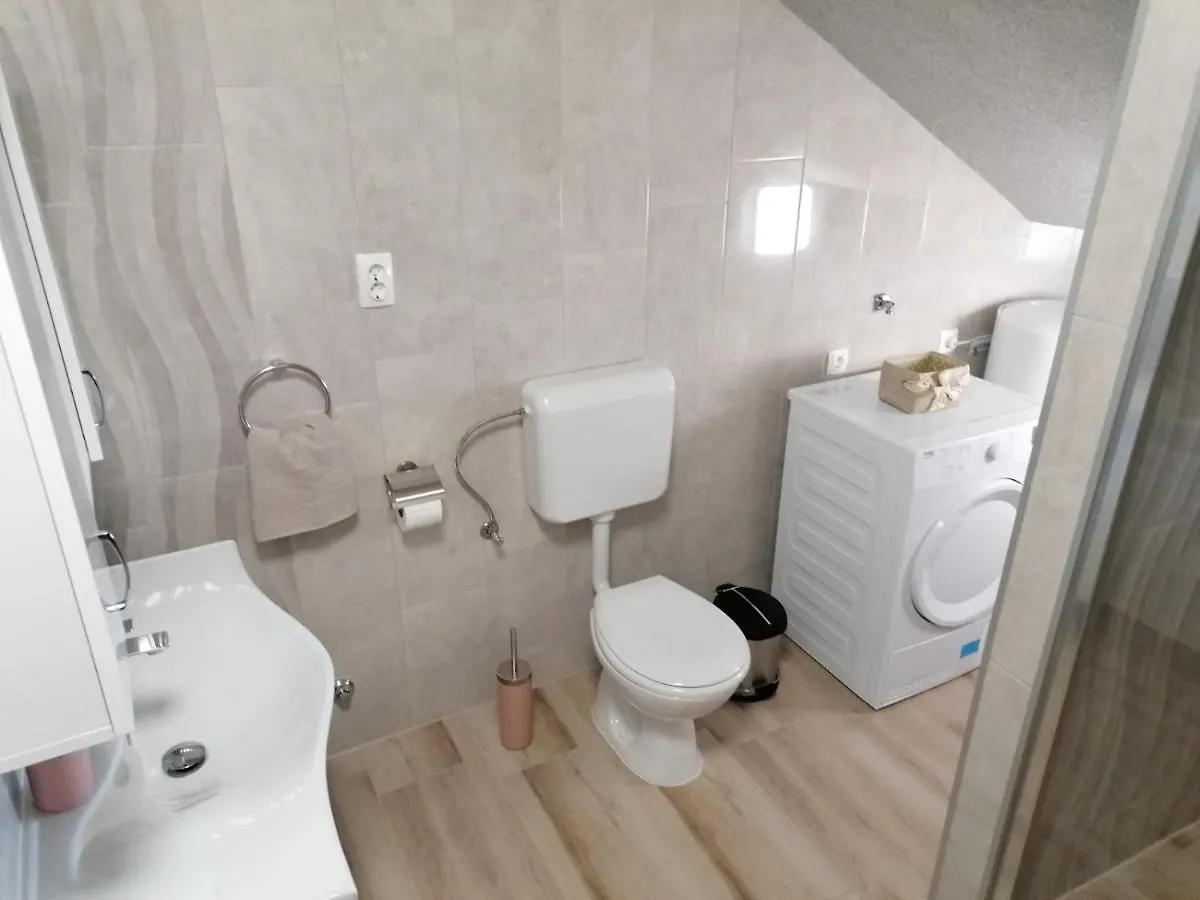 Apartman Nina Kali Lejlighed
